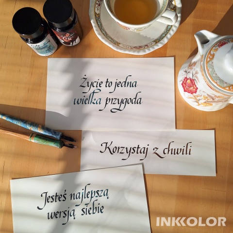 Skup się na sobie i kaligrafii – relaks z italiką 25.04.2026, sobota, 14:00-16:00